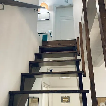 Addimora Boutique