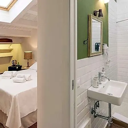 Alojamento de Acomodação e Pequeno-almoço Addimora Boutique 4*